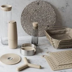 OOLONG Silcone Trivet - Round Kitchen