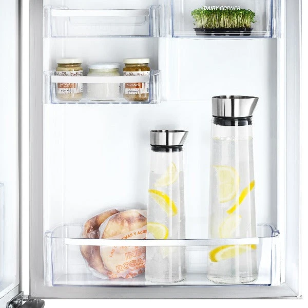 ACQUA Water Carafe 6 ACQUA Water Carafe