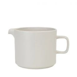 PILAR Pitcher 34 Oz