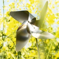 VIENTO Pinwheel - Traditional 4 Petal - 1 Medium + 2 Small Set Garden