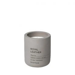 (FRAGA) The Clean Look Of All White Scented Candle In Concrete Container - Small