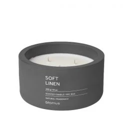 (FRAGA) Scented Candle In Concrete Container - 3 Wick