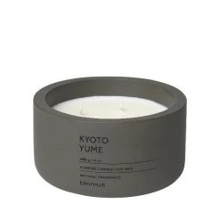 (FRAGA) Scented Candle In Concrete Container - 3 Wick