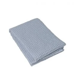 CARO Jumbo Waffle Bath Towel 28 X 55 The Clean Look Of All White