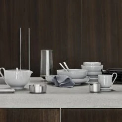 DELARA Black Wire Serving Basket Baskets