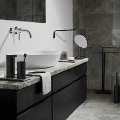 30-Second Bathroom Upgrade Towel Rail - MODO