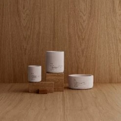 (FRAGA) The Clean Look Of All White Scented Candle In Concrete Container - Small