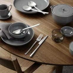 RO Porcelain Plates Set Of 4