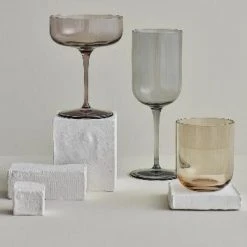 FUUM White Wine Glasses - 9.5 Ounce - Set Of 4 Dining Together